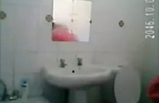 Wetandpissy-बहुत बड़ा बीपी पिक्चर सेक्सी इंग्लिश पर उसके सुनहरे पेशाब