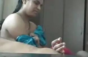 बड़े गधे के साथ कॉलेज प्रेमिका मुर्गा सवारी करने इंग्लिश सेक्सी फिल्म फुल हद के लिए आता है-गोरा