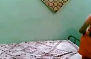 वेस्ले के निशान एक्स सेक्सी पिक्चर इंग्लिश पैट्रिक कैनेडी, जबकि वह धूम्रपान करता है