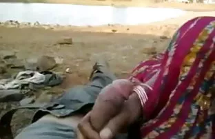 श्यामला लड़की घर इंग्लिश सेक्सी मूवी ऑनलाइन पर मुर्गा सवारी