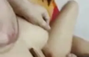 नग्न लड़की हो जाता है सह के साथ एक्स एक्स एक्स वीडियो इंग्लिश फिल्म splattered