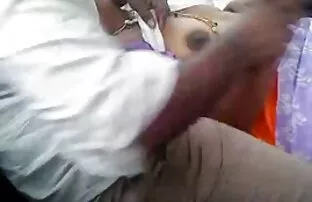 मीना सेक्सी फिल्म इंग्लिश मूवी सवारी एक मुर्गा की तरह एक असली फूहड़ है कि वह वास्तव में है
