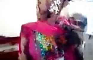 दो सेक्सी मूवी इंग्लिश मूवी गर्म दोस्तों में एक आपसी पैर चाट