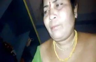 और संभोग के साथ मिनी छड़ी देख रहा है, जबकि समलैंगिक अश्लील सेक्सी ब्लू फिल्म इंग्लिश