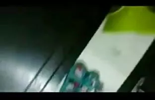 टायरोलियन स्लट्स की इंग्लिश फिल्म सेक्सी फुल एक जोड़ी पिकनिक मना रही है, लेकिन यह सिर्फ दोपहर के भोजन के साथ समाप्त नहीं होती है
