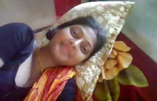 बेली त्रिशंकु लेरोय सवारी सेक्सी बीएफ इंग्लिश फिल्म करने के लिए उत्सुक है