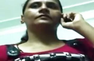 आराध्य समलैंगिक पाओलो स्ट्रोक जबकि उसके पैर की सेक्सी फिल्म इंग्लिश उंगलियों चूसने